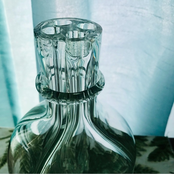 Four-Chamber Clear Glass Decanter - Picture 2 of 11